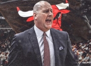 关于猛龙助教接受采访：透露球队战术调整秘诀的信息